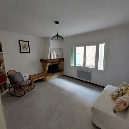 Maison De Entre Nimes Et Montpellier Holiday home *