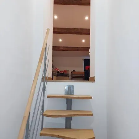 Maison De Entre Nimes Et Montpellier *