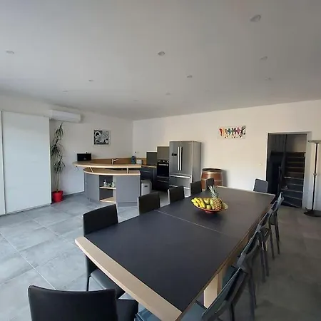 Maison De Vacances Entre Nimes Et Montpellier Carnas