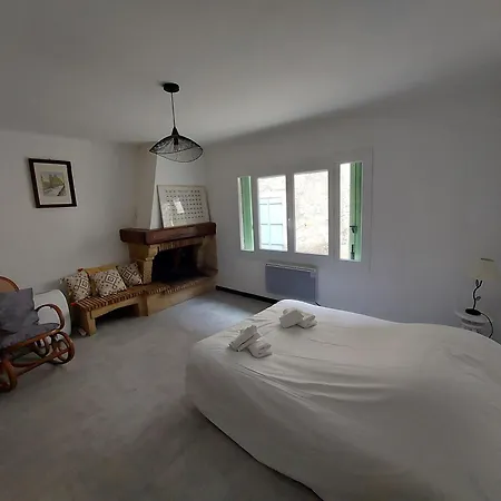Maison De Vacances Entre Nimes Et Montpellier Carnas