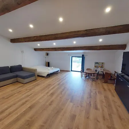 Maison De Entre Nimes Et Montpellier Holiday home *